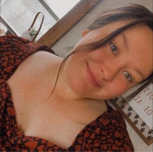 Meet your Posher, Elena jade